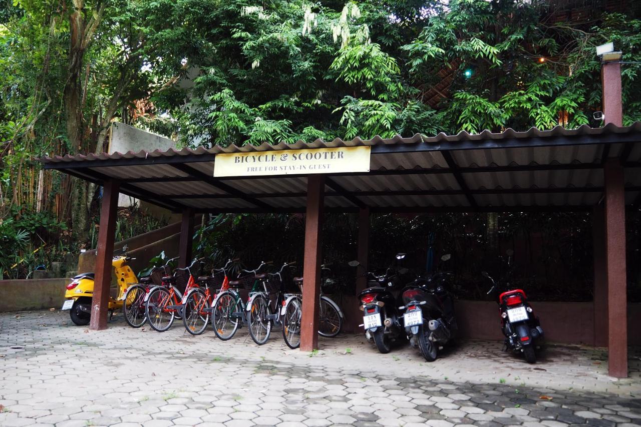 Baanpong Lodge San Kamphaeng Экстерьер фото