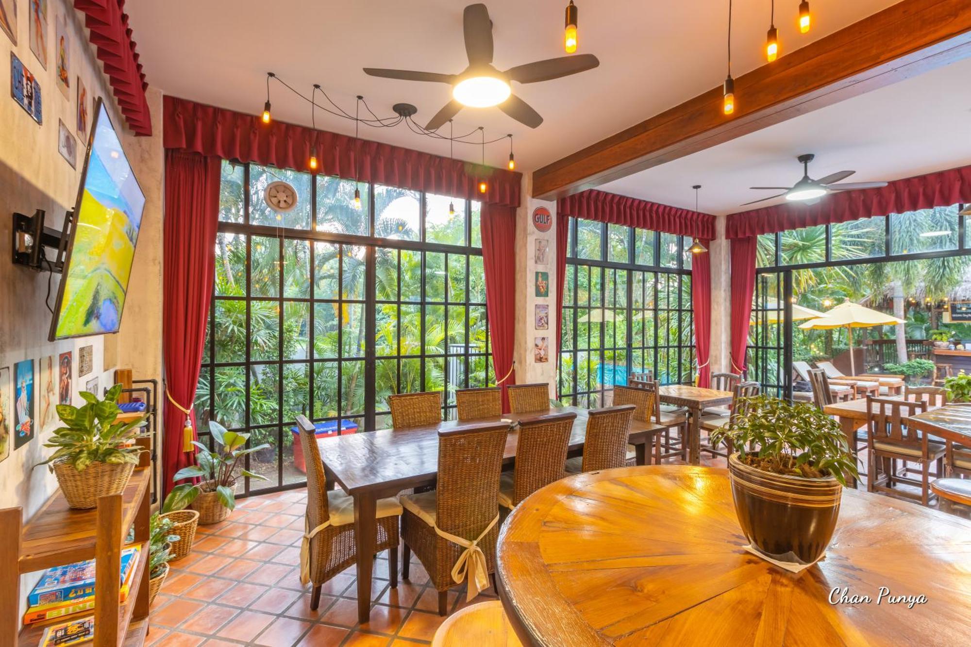 Baanpong Lodge San Kamphaeng Экстерьер фото